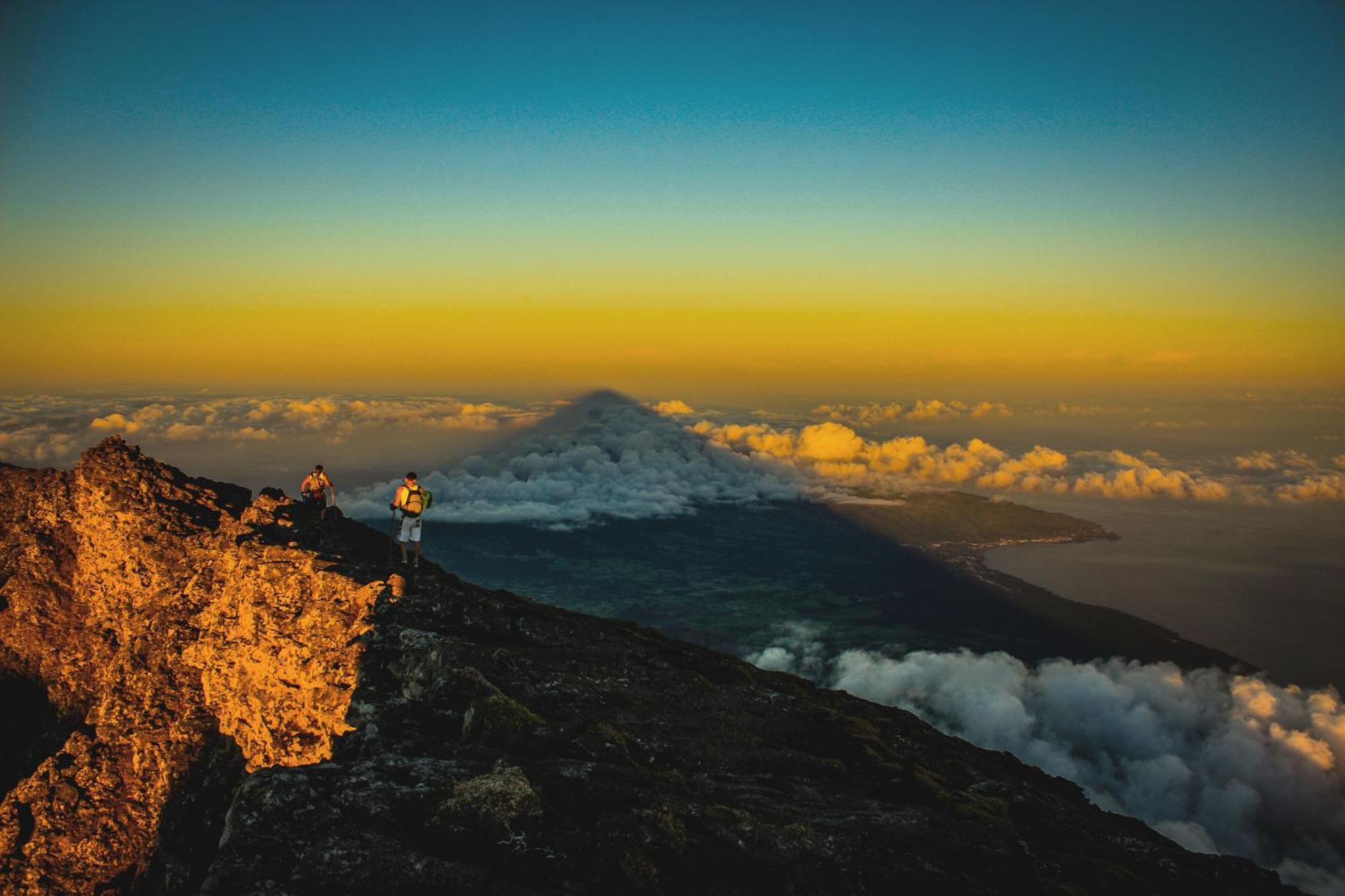 Engenho Hostel Lajes do Pico Exteriör bild